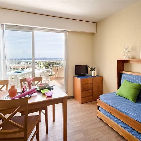 Apartahotel Maeva Parc 1 2*